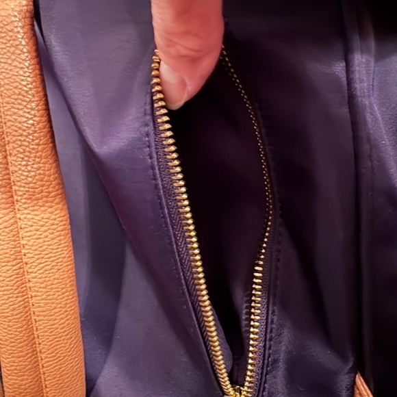 Tommy Bahama backpack - Picture 5 of 9